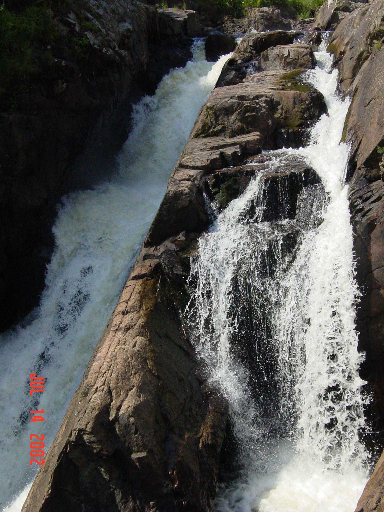nywaterfall.jpg